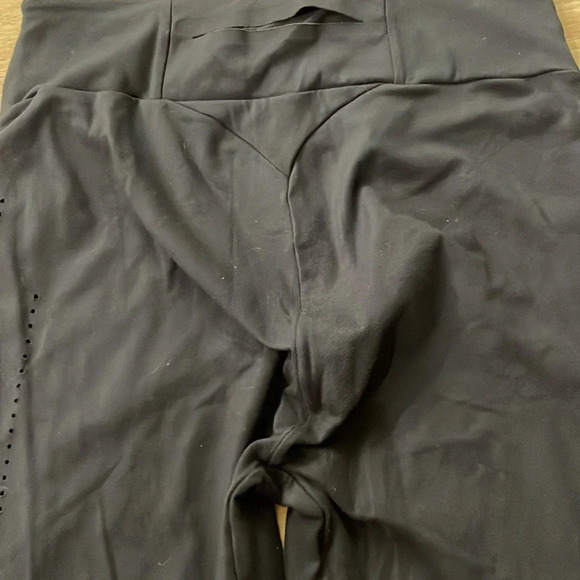 Gymshark Black Training Leggings - Picture 4 of 15